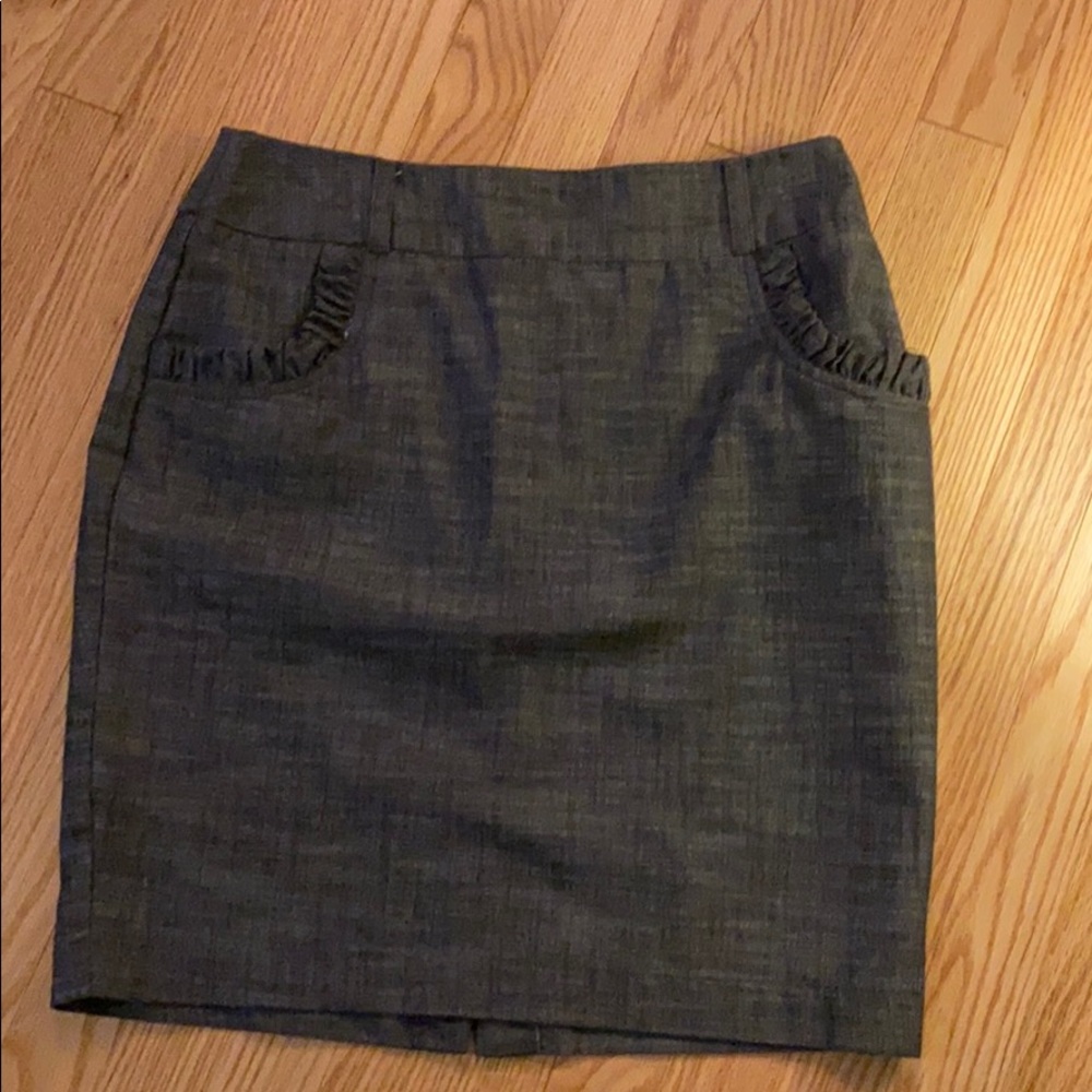 Gray skirt